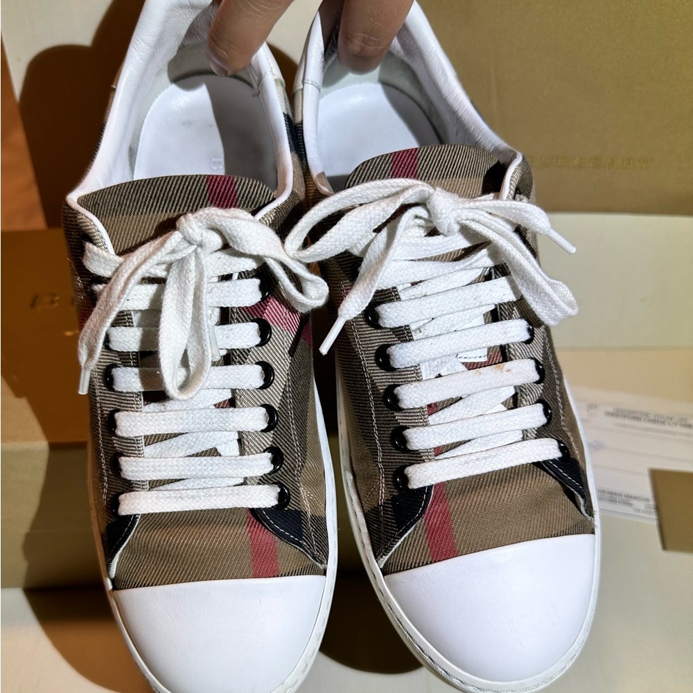 Burberry Westford Check sneakers size 37 - Picture 3 of 9